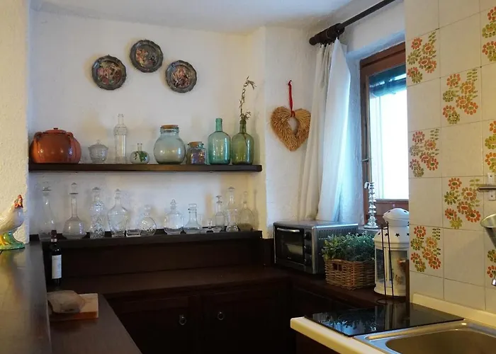 Mountain With View شقة *