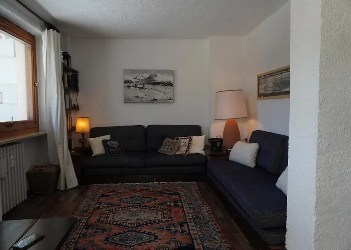 Mountain With View * سيستريير